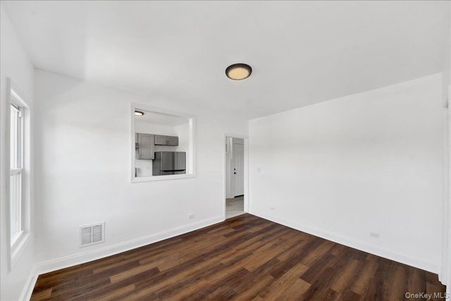 35 S Terrace Avenue, Mount Vernon, NY 10550