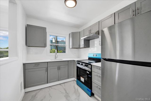 35 S Terrace Avenue, Mount Vernon, NY 10550