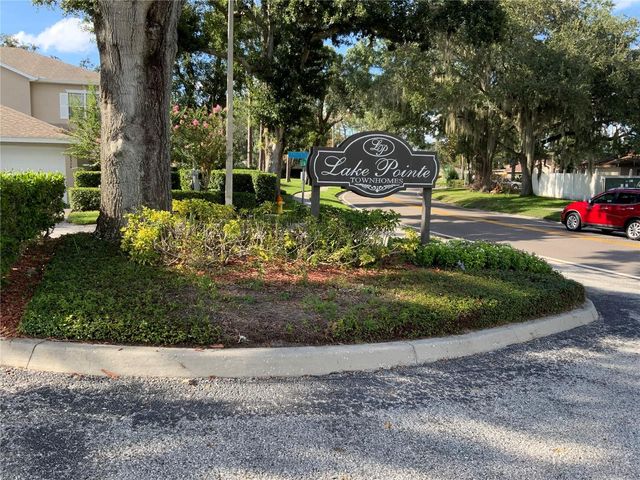 18533 PEBBLE LAKE COURT, Tampa, FL 33647