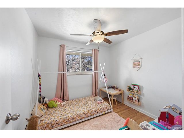 3286 W Fairview Pl, Denver, CO 80211