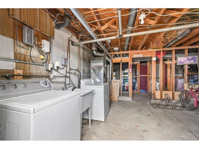 3286 W Fairview Pl, Denver, CO 80211