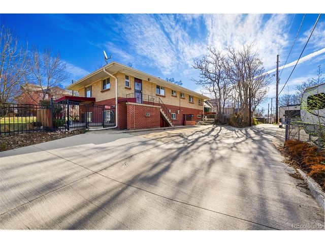 3286 W Fairview Pl, Denver, CO 80211