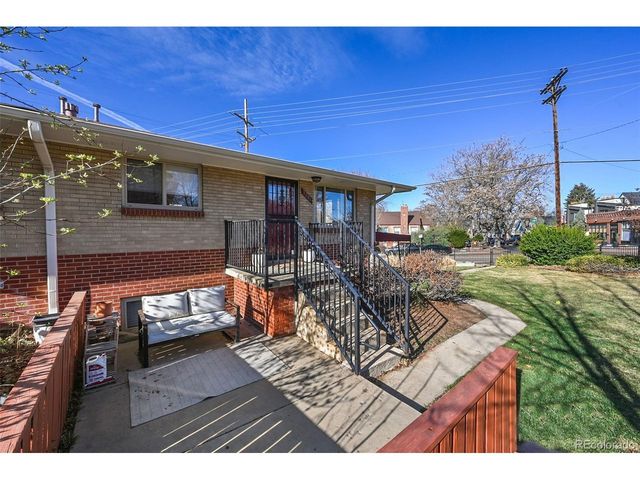 3286 W Fairview Pl, Denver, CO 80211