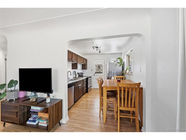 3286 W Fairview Pl, Denver, CO 80211