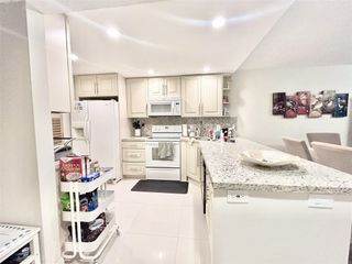 3800 Oaks Clubhouse Dr 311, Pompano Beach, FL 33069