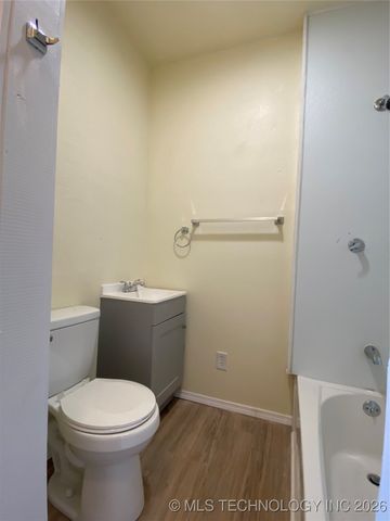 913 2nd NW, Ardmore, OK 73401