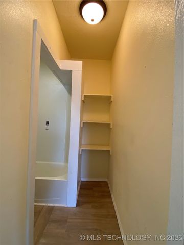 913 2nd NW, Ardmore, OK 73401