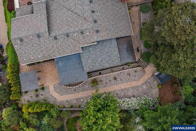 3586 Cherokee Dr S, Salem, OR 97302