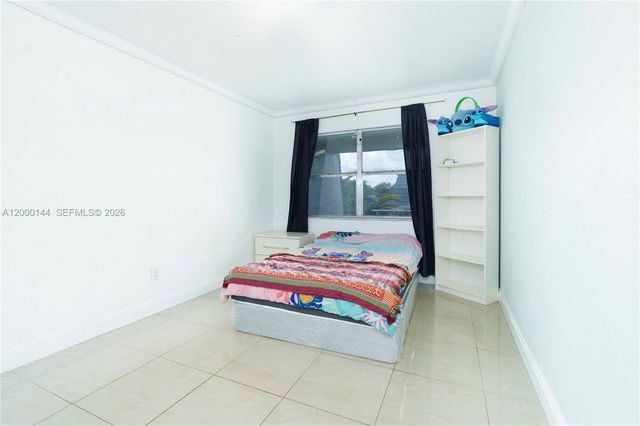 8003 W 6th Ave M, Hialeah, FL 33014