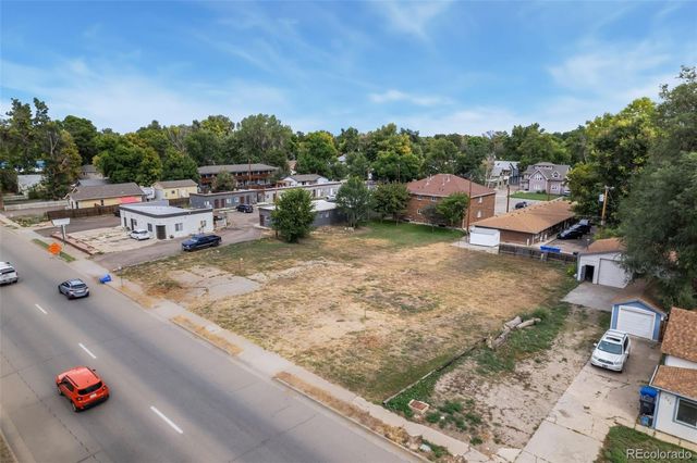 206 S Lincoln Avenue, Loveland, CO 80537