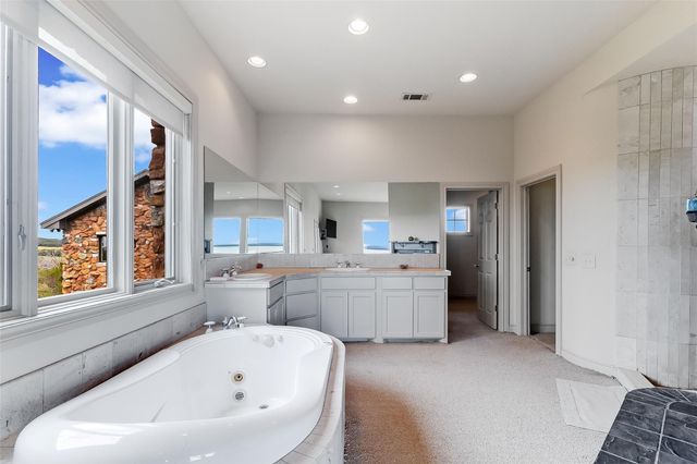 311 Granite CIR, Burnet, TX 78611