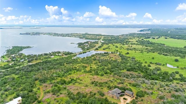 311 Granite CIR, Burnet, TX 78611