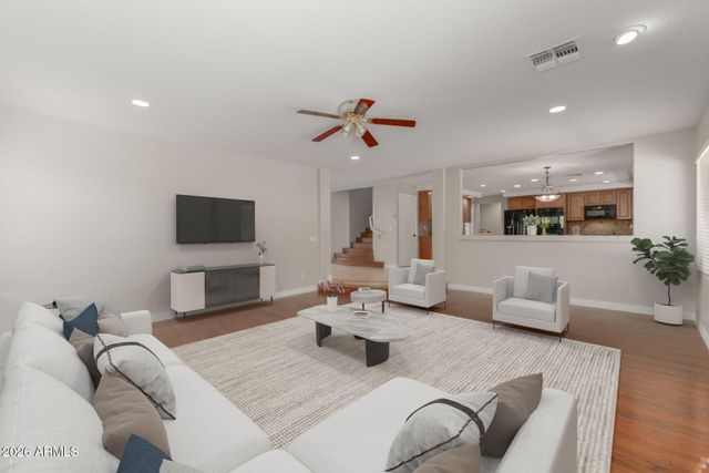 4475 S JOHN Way, Chandler, AZ 85249