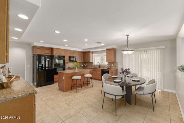 4475 S JOHN Way, Chandler, AZ 85249