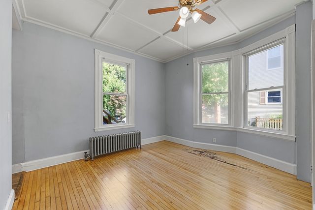 92 W Housatonic St, Pittsfield, MA 01201
