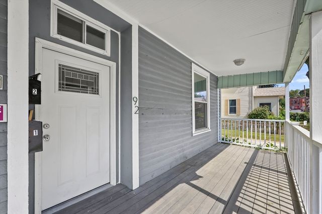 92 W Housatonic St, Pittsfield, MA 01201