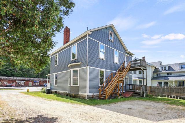 92 W Housatonic St, Pittsfield, MA 01201