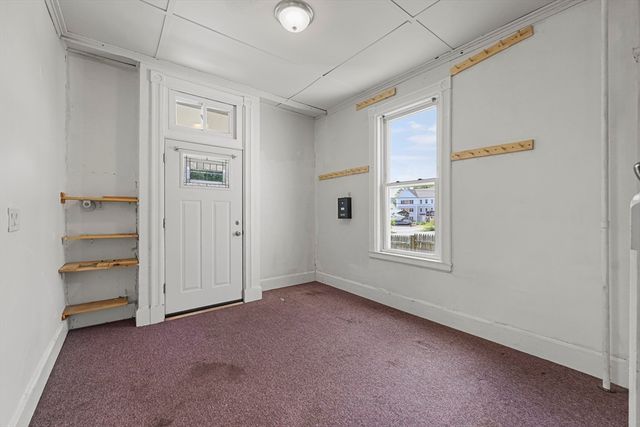 92 W Housatonic St, Pittsfield, MA 01201
