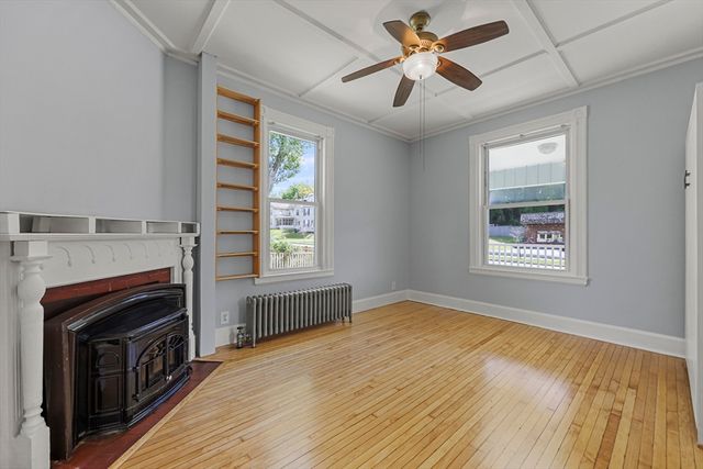 92 W Housatonic St, Pittsfield, MA 01201