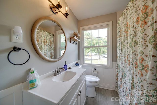 1512 Newcastle Street, Charlotte, NC 28216