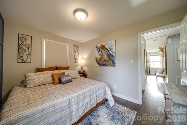 1512 Newcastle Street, Charlotte, NC 28216