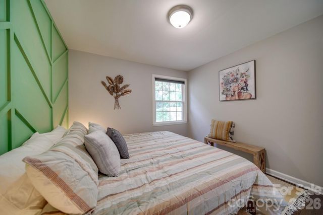 1512 Newcastle Street, Charlotte, NC 28216