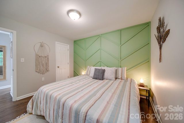 1512 Newcastle Street, Charlotte, NC 28216