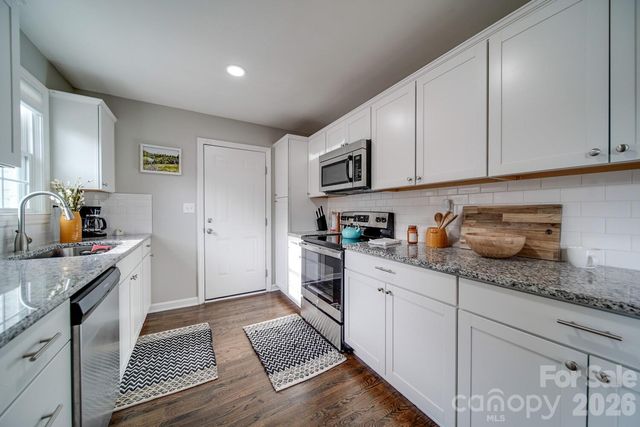 1512 Newcastle Street, Charlotte, NC 28216