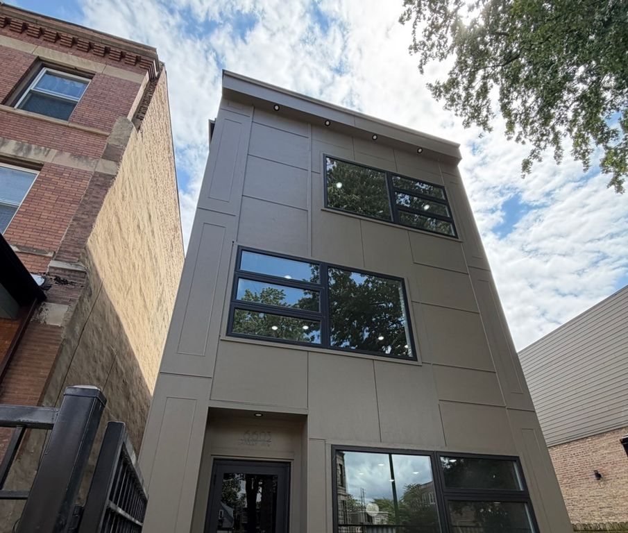 6603 S Langley Avenue 2, Chicago, IL 60637