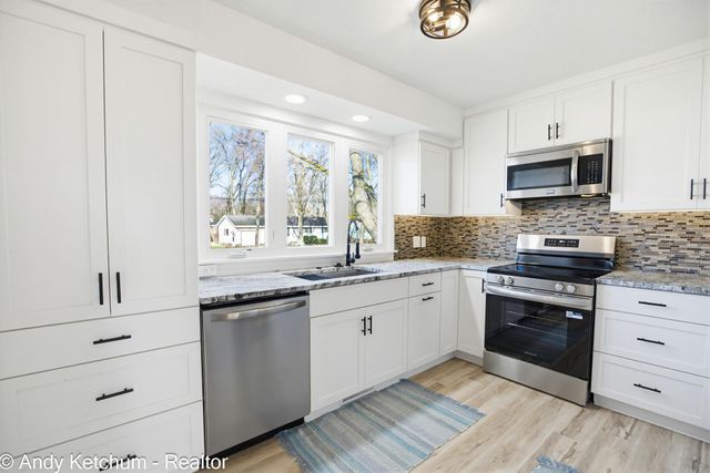 4470 Poulin Street, Norton Shores, MI 49441