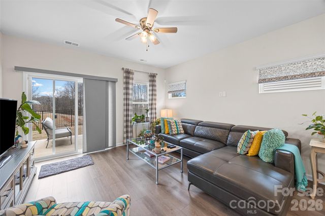 359 Olympia Way, York, SC 29745