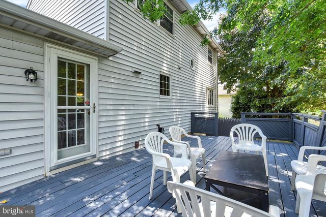2009 DEER PATH RD, Harrisburg, PA 17110