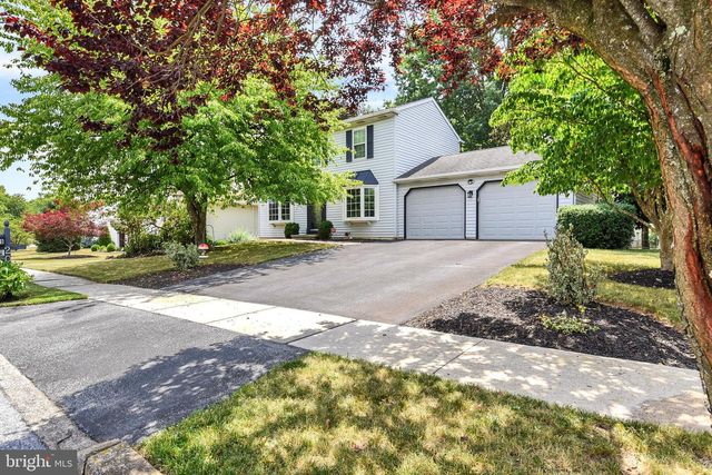 2009 DEER PATH RD, Harrisburg, PA 17110