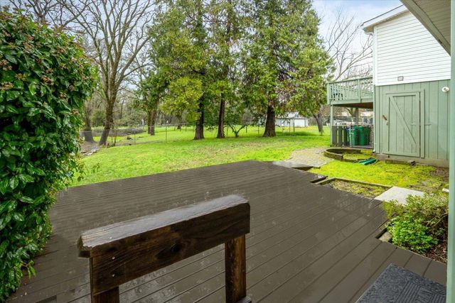 18706 Easy St, Penn Valley, CA 95946