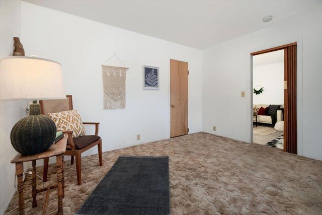 18706 Easy St, Penn Valley, CA 95946