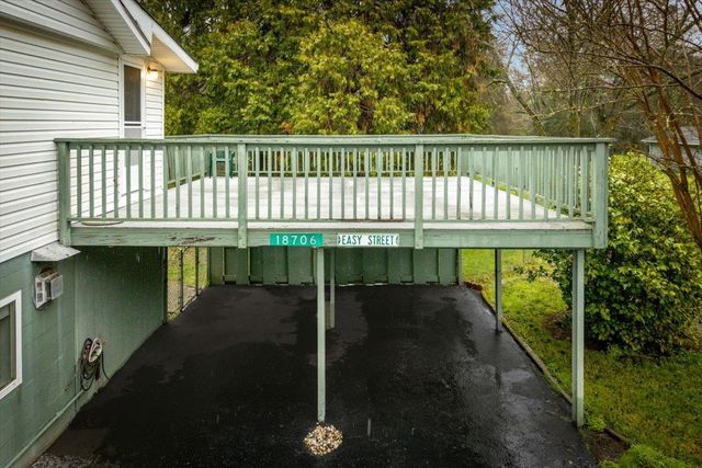 18706 Easy St, Penn Valley, CA 95946