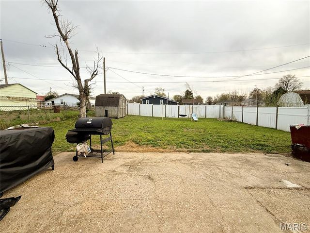 1707 Kentucky Street, Sikeston, MO 63801