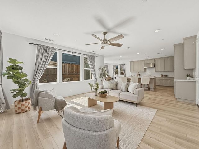 282 Wharf Terrace, Marina, CA 93933