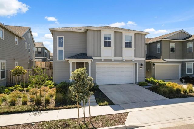 282 Wharf Terrace, Marina, CA 93933