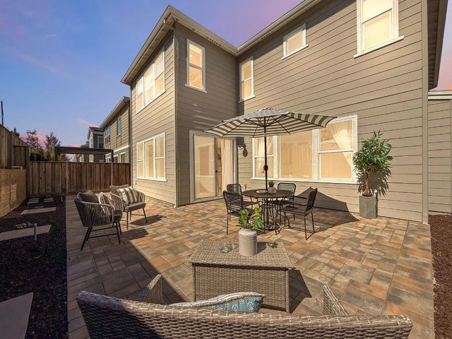 282 Wharf Terrace, Marina, CA 93933