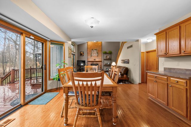 12091 Pembrooke Circle, Green Oak Twp, MI 48178