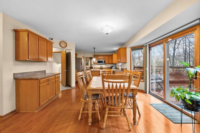 12091 Pembrooke Circle, Green Oak Twp, MI 48178