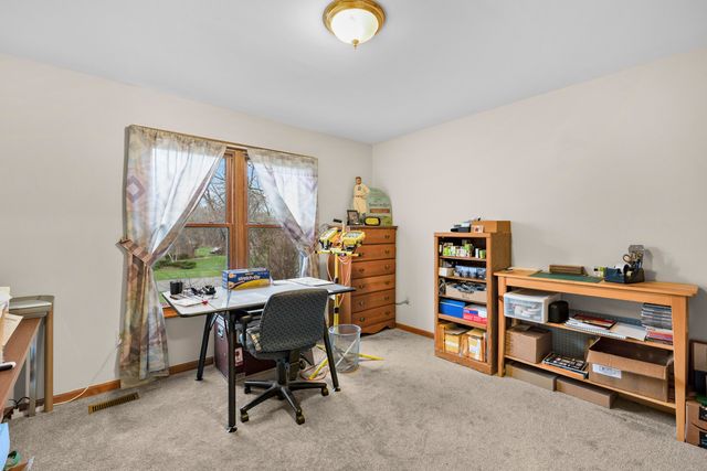 12091 Pembrooke Circle, Green Oak Twp, MI 48178