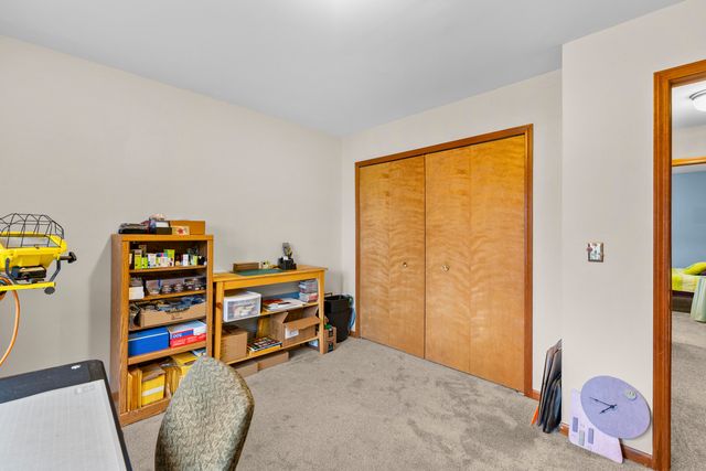 12091 Pembrooke Circle, Green Oak Twp, MI 48178