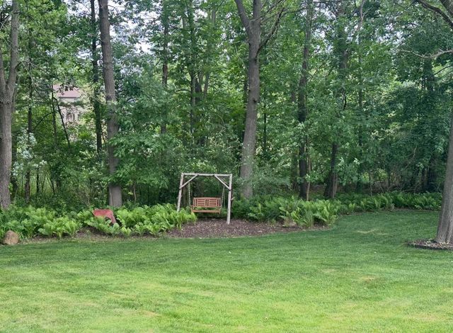 12091 Pembrooke Circle, Green Oak Twp, MI 48178