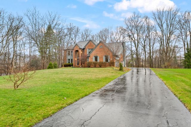 12091 Pembrooke Circle, Green Oak Twp, MI 48178