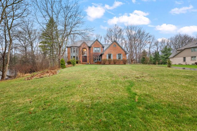 12091 Pembrooke Circle, Green Oak Twp, MI 48178