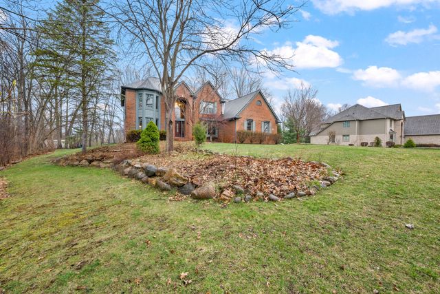12091 Pembrooke Circle, Green Oak Twp, MI 48178