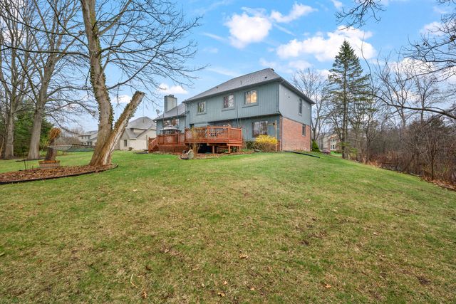 12091 Pembrooke Circle, Green Oak Twp, MI 48178