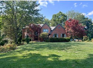 12091 Pembrooke Circle, Green Oak Twp, MI 48178